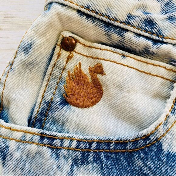 Vintage Gloria Vanderbilt Murjani Jean Shorts Sz 25/26 - Picture 3 of 12